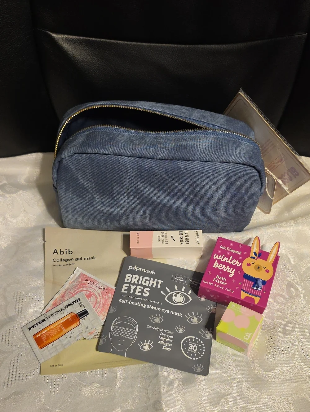 Gloss & Glo Cosmetic Bag With Self-Adhesive Patches